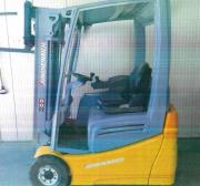 3-Rad-Stapler Jungheinrich EFG 215 